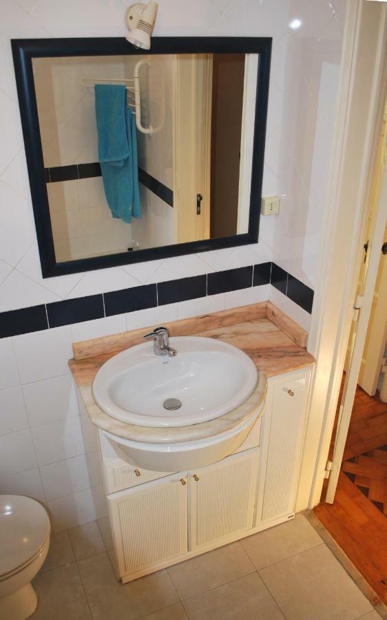 Sabrosa's Flat Apartment *